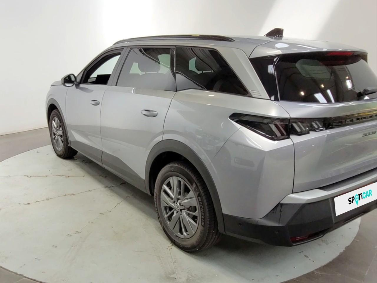 Peugeot 5008 hybrid 145 ch e-dcs6 allure — photo 3