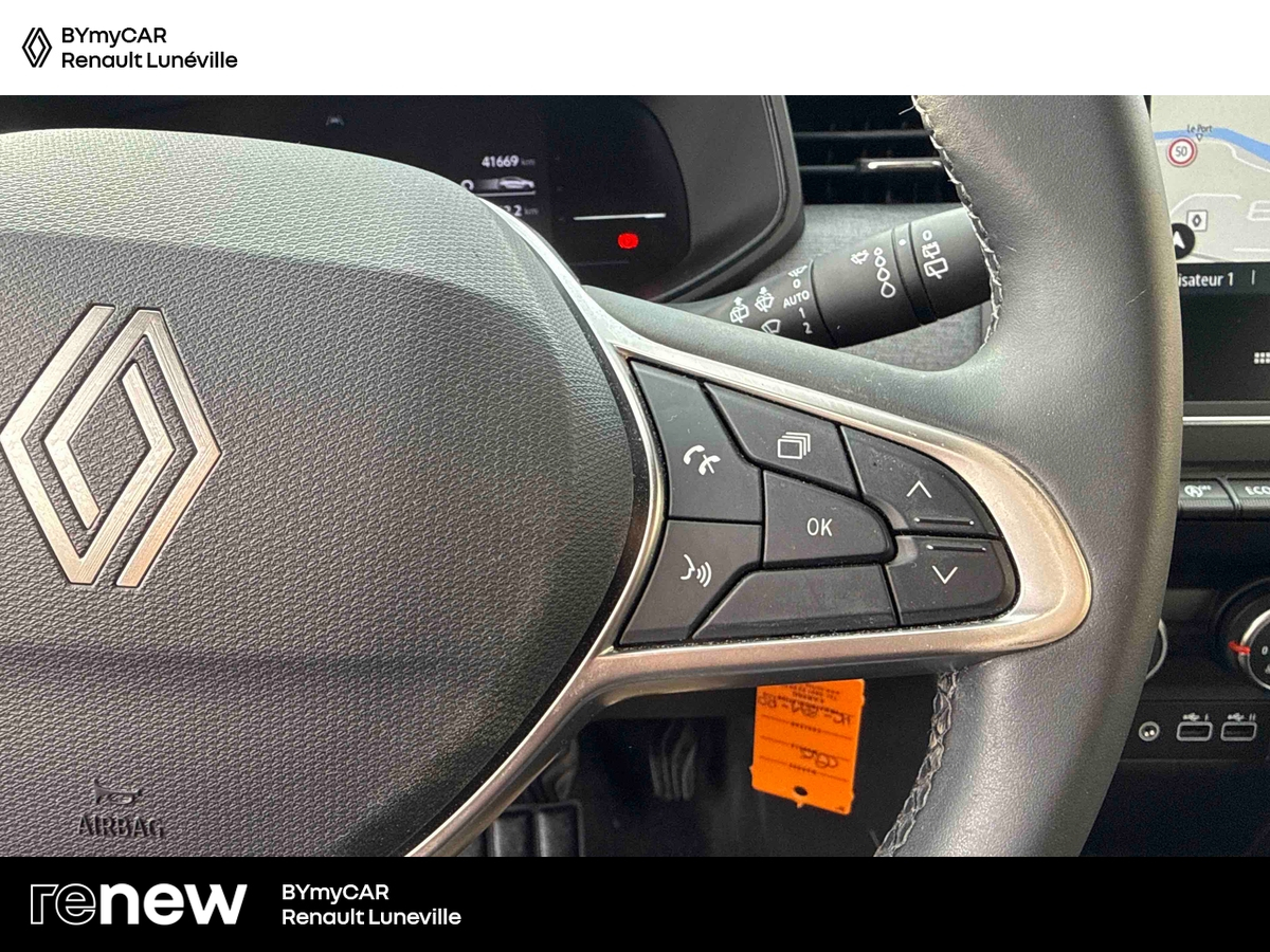 Renault Clio Blue dCi 100 ch GSR2 — photo 17
