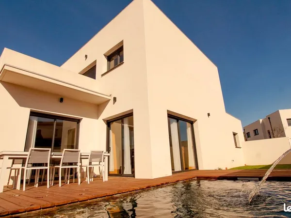 À louer - Villa d'exception à Canet-en-Roussillon (Village)