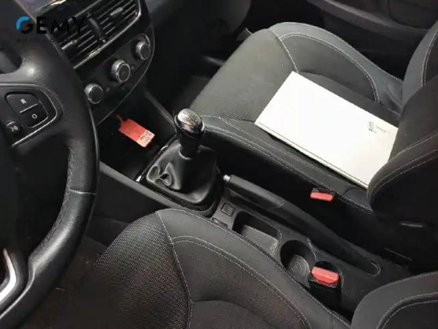 Renault Clio dci 75 energy — photo 12