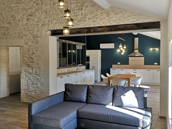 Vends loft de charme avec vue sur les Alpilles
