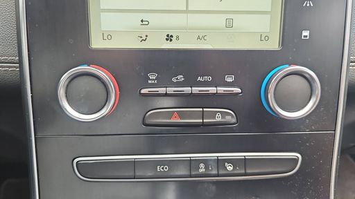 Renault Scenic 1.7 Blue dCi 120 EDC6 - Intens – 2019 – 117658 km – Diesel – Boîte Automatique — photo 14