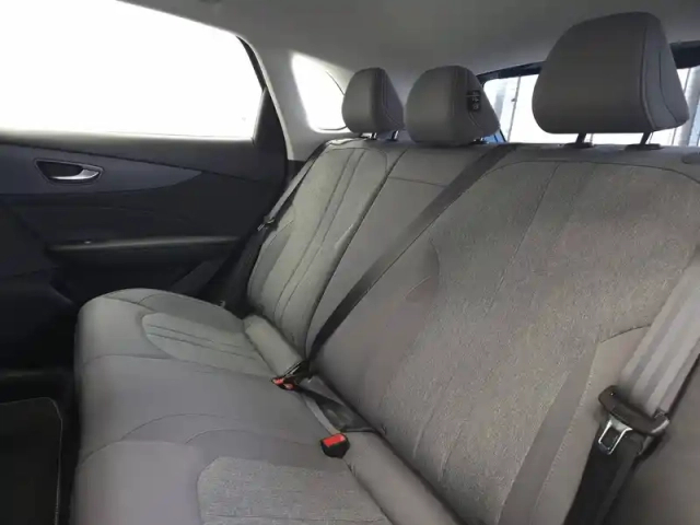 Mg Mgs5 ev 49kwh - 125 kw 2wd — photo 61