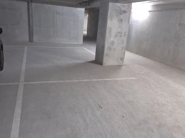 Stationnement Location Marseille   100€