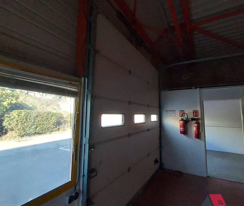 Photo 2