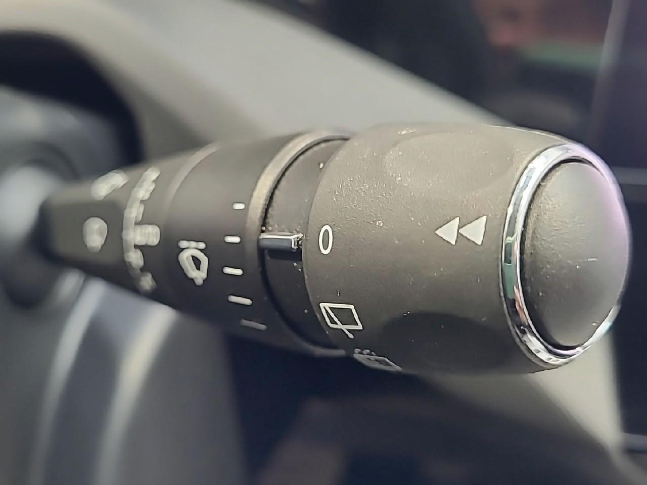 Peugeot 308 puretech 130ch s&s eat8 allure pack — photo 21