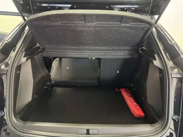 Peugeot 2008 100 s&amp;s bvm6 — photo 10