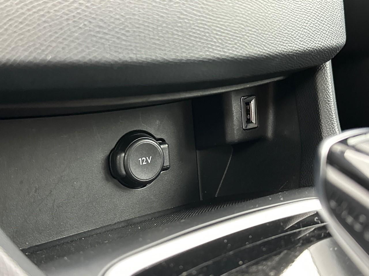 Peugeot 308 puretech 130ch s&s eat8 allure pack — photo 27