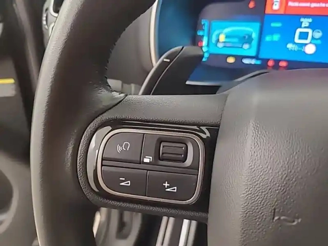 Citroën C5 Aircross hybride rechargeable 225 e-eat8 — photo 24