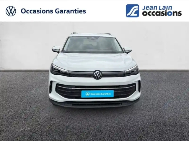 Volkswagen Tiguan 1.5 etsi 130ch dsg7 — photo 9