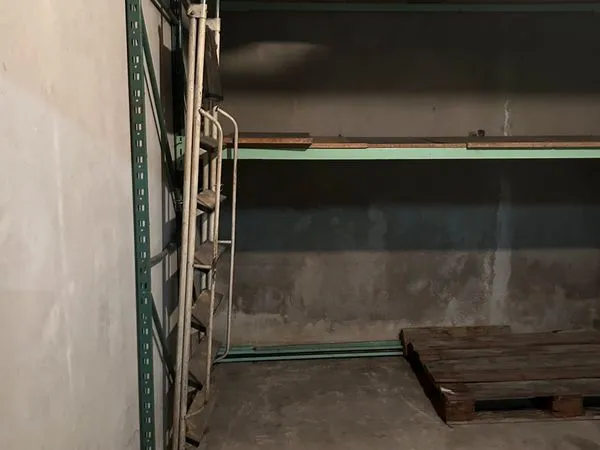 Garage location