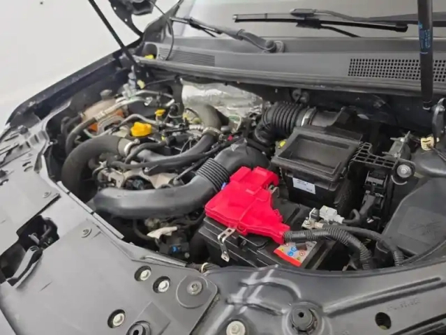 Dacia Duster 1.0 tce 100ch confort 4x2 suréquipé — photo 35