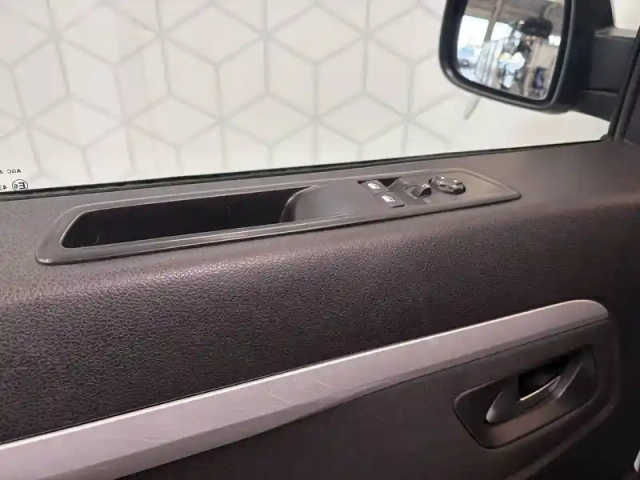 Opel Vivaro ca fixe l2 2.0 diesel 120 ch bva8 — photo 13