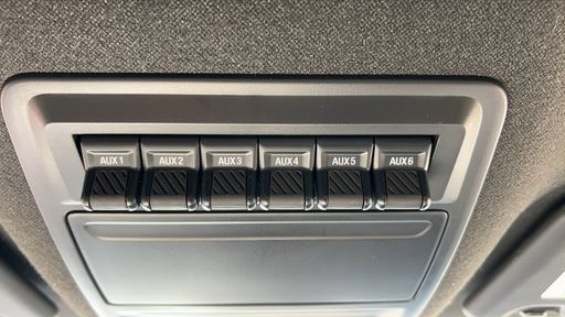 Ford Ranger Double Cabine 2.0 EcoBlue 210 AWD BVA - Raptor – 2023 – 25932 km – Diesel – Boîte Automatique — photo 17
