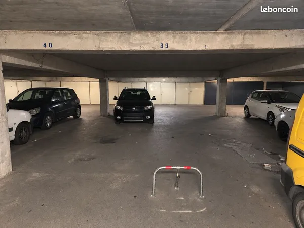 Place de parking à louer - Saint-Denis - Rue de Strasbourg
