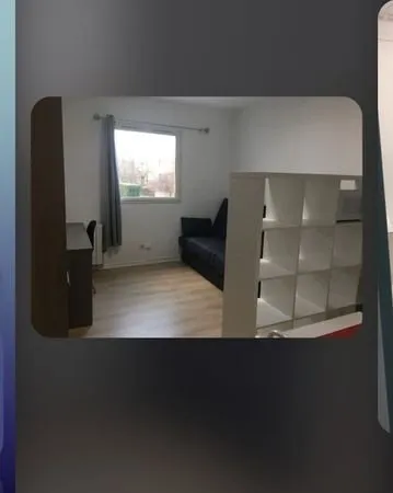 Loue studio entièrement rénové