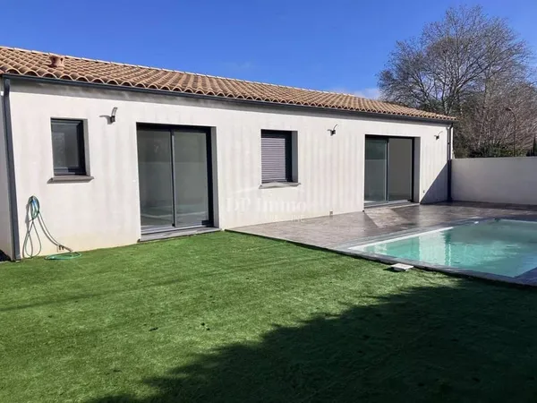 Maison de plain-pied 4 pièces 110 m²