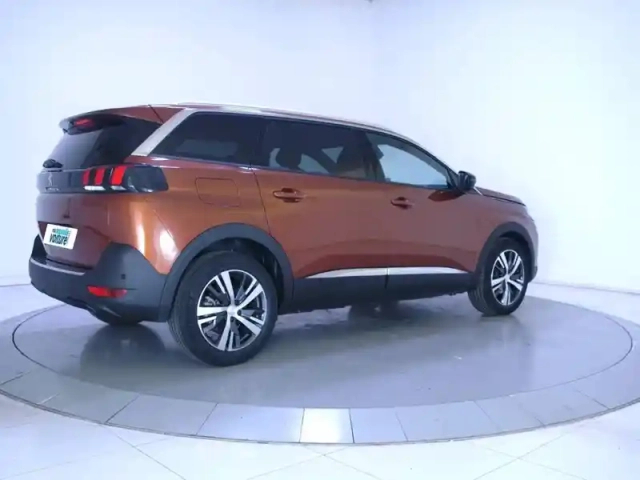 Peugeot 5008 puretech 130ch s&amp;s eat8 — photo 25