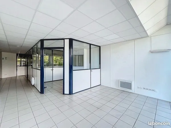 Local commercial boutique 107 m² centre Honfleur