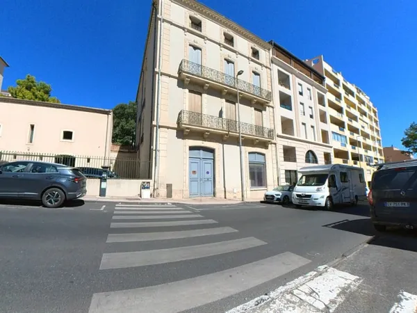 Appartement bourgeois 4 pièces 119 m²