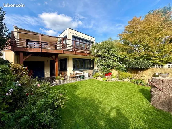 Maison 5 pièces 141 m²