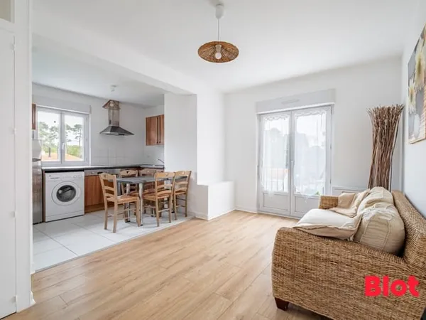 SAINT-BRÉVIN-L'OCÉAN - T3 45,91 M² - DERNIER ÉTAGE - TERRASSE PLEIN SUD 50 M² - PLAGE À 400 M