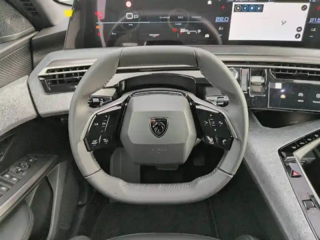 Peugeot 3008 hybrid 145 e-dcs6 — photo 9