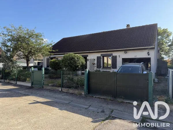 Maison de plain-pied 5 pièces 83 m²