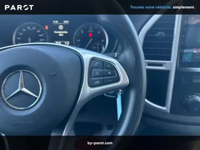 Mercedes Vito tourer 116 cdi blueefficiency long pro 7g-tronic plus — photo 9