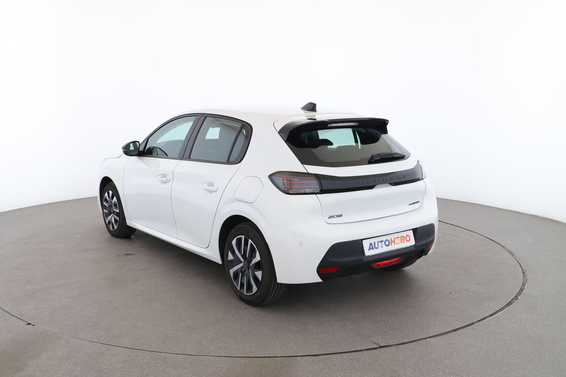 Peugeot 208 1.2 Hybrid Style e-DCS6 — photo 3