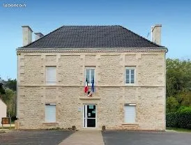 Appartement T2 au-dessus de la mairie