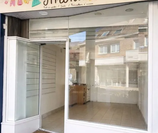 Local commercial 35 m2 + cave 35 m2