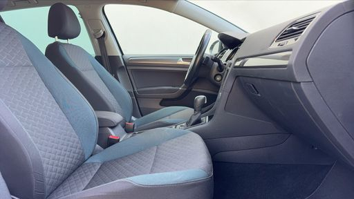 Volkswagen Golf 2.0 TDI 150 DSG7 - IQ.Drive – 2019 – 86769 km – Diesel – Boîte Automatique — photo 7