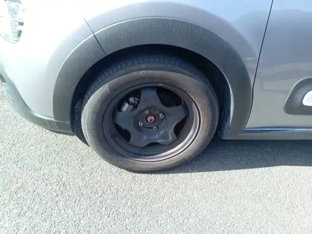 Citroën C3 puretech 83 s&amp;s bvm5 — photo 13