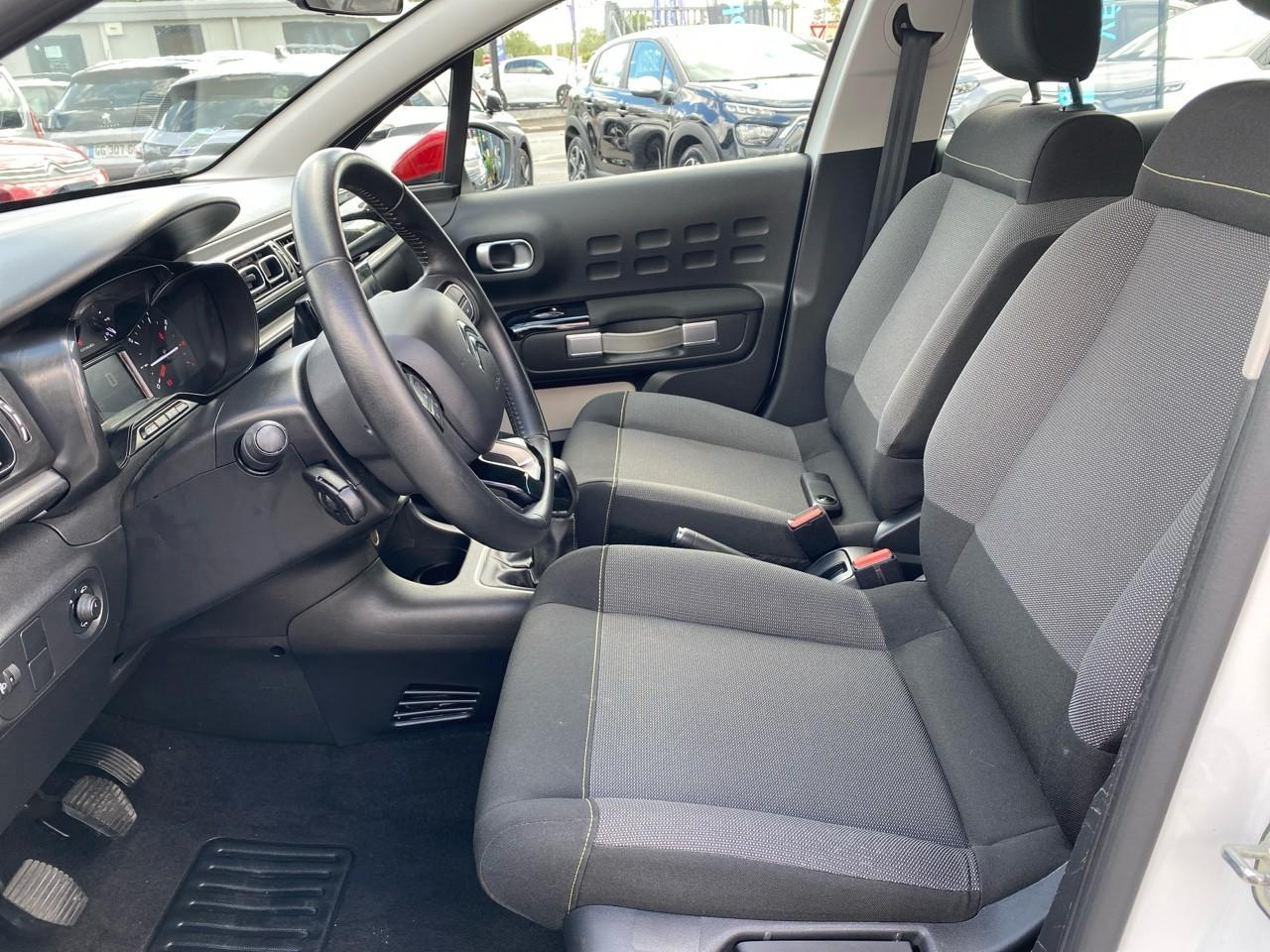 Citroën C3 1.2 puretech 83ch s&s shine — photo 9