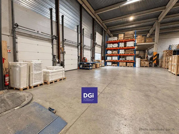 Local d'activité 4100 m²