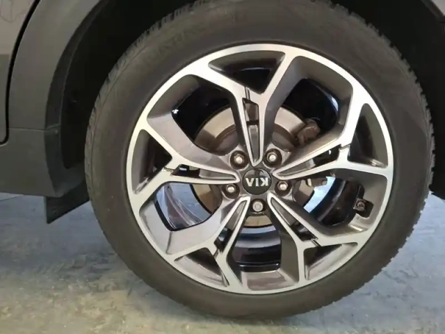 Kia Sportage 1.6 crdi 115 isg 4x2 bvm6 — photo 34