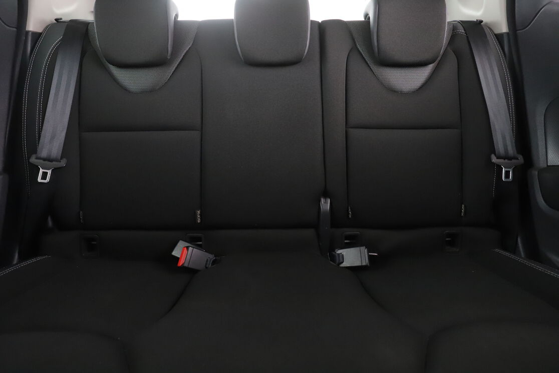 Renault Clio 1.5 dCi Energy Business — photo 14