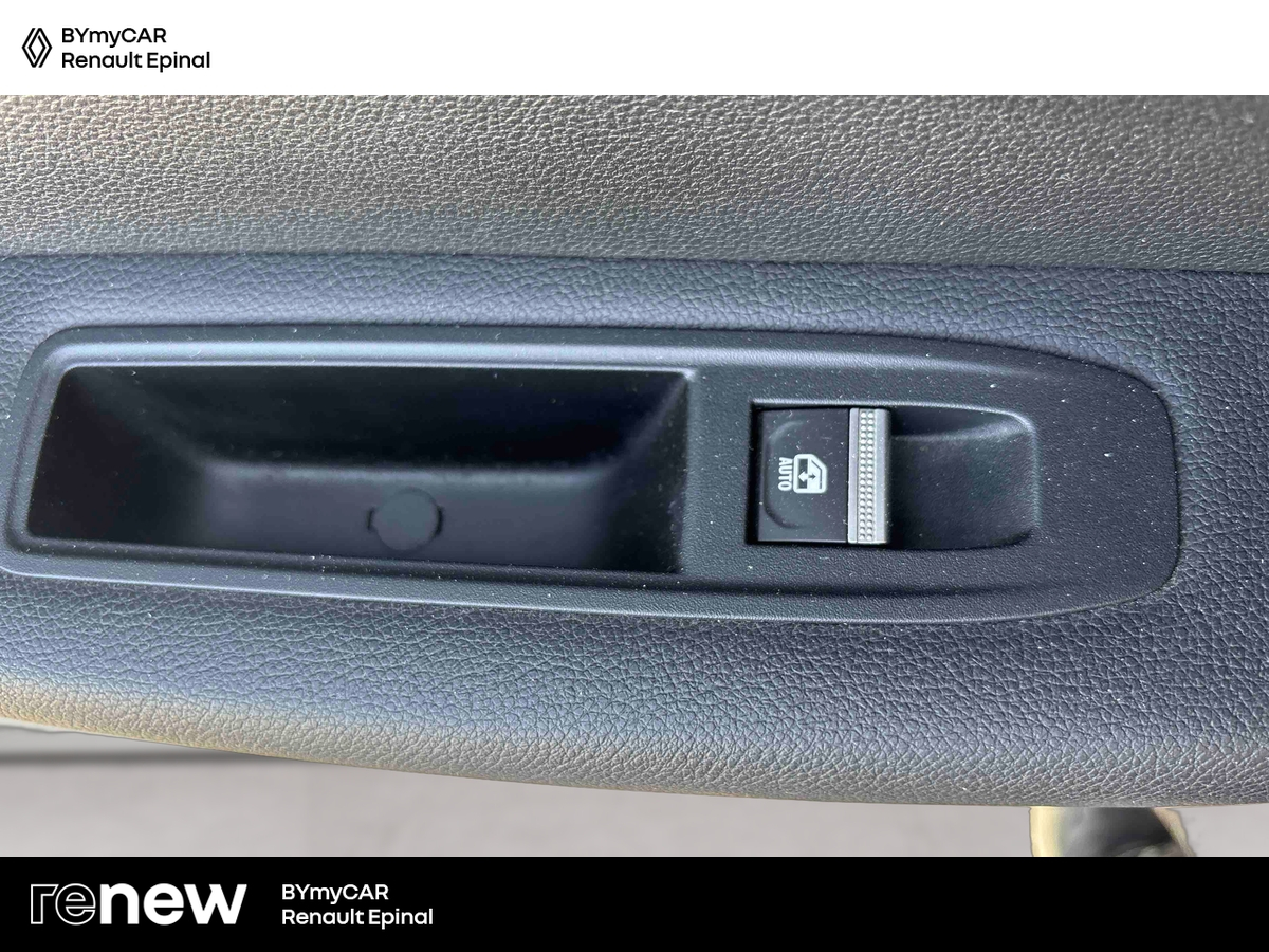 Renault Megane E-Tech EV60 220 ch super charge — photo 23