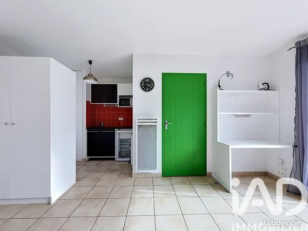 Studio 1 pièce 24 m²