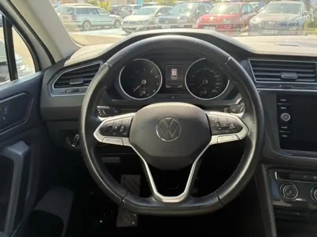Volkswagen Tiguan 1.5 tsi 130ch — photo 12