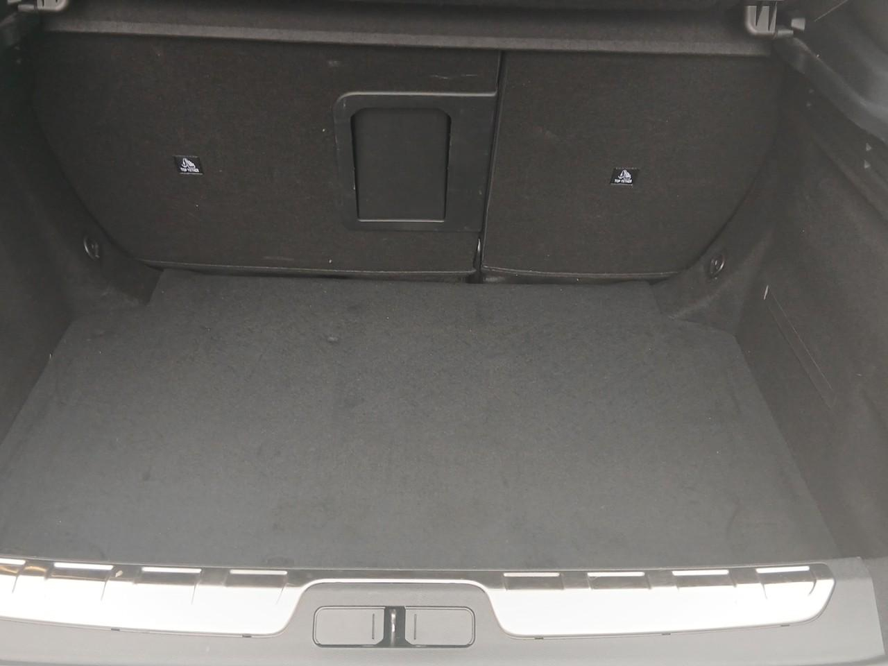 Ds Ds 4 bluehdi 130 eat8 performance line+ — photo 35