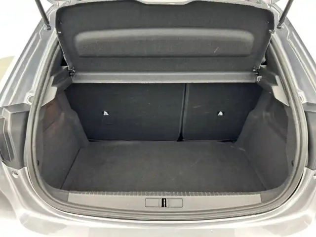 Peugeot 208 hybrid 110 e-dcs6 — photo 6
