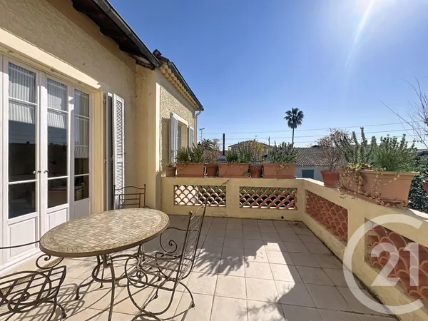 Maison 7 pièces 180 m²