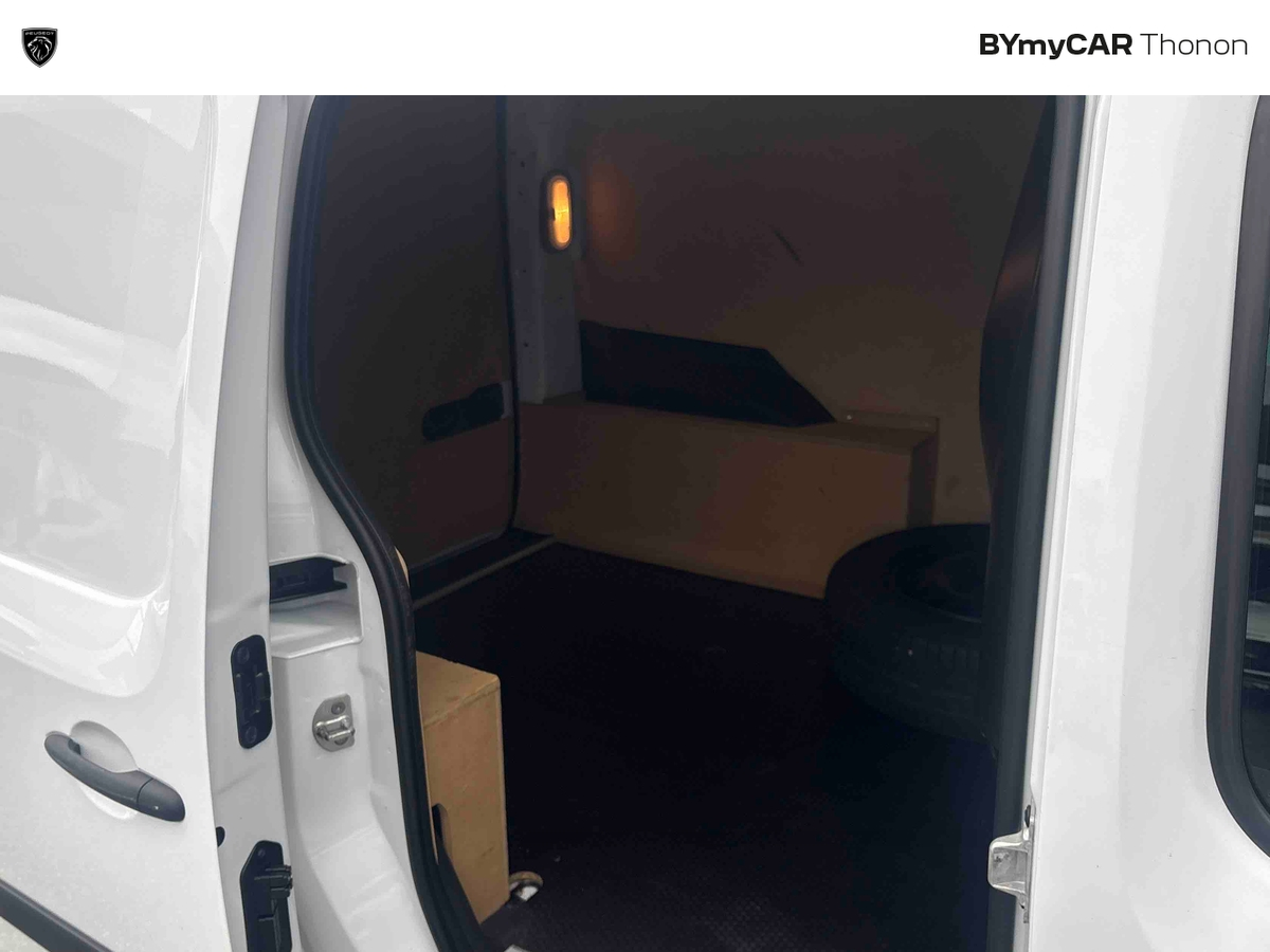 Renault KANGOO EXPRESS BLUE DCI 95 — photo 18