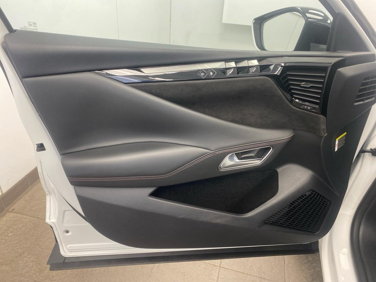 Ds Ds 4 hybride e-tense 225 eat8 performance line — photo 20
