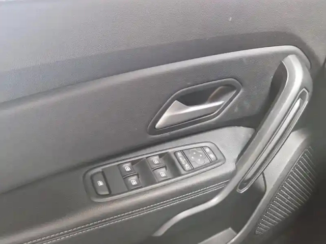 Dacia Duster 1.0 eco-g 100ch journey + 4x2 — photo 14