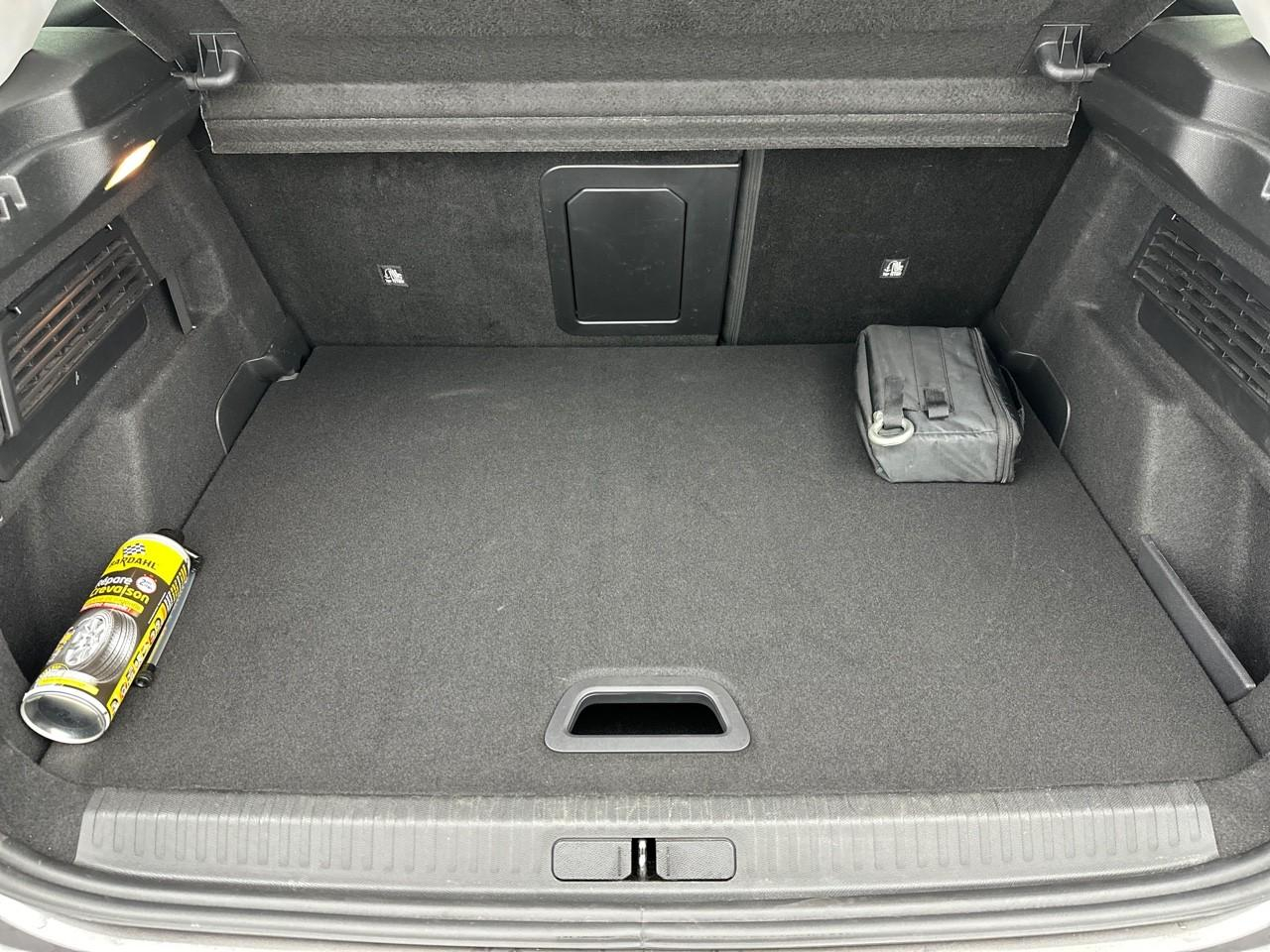 Citroën C4 puretech 130 s&s eat8 shine — photo 6