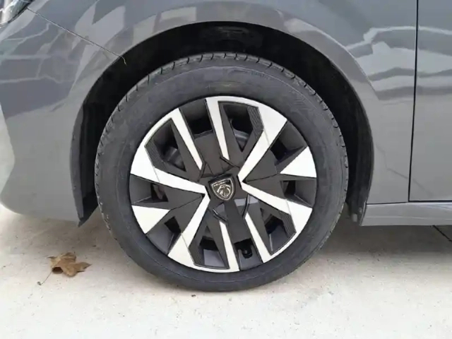 Peugeot 208 puretech 100 s&amp;s bvm6 — photo 43