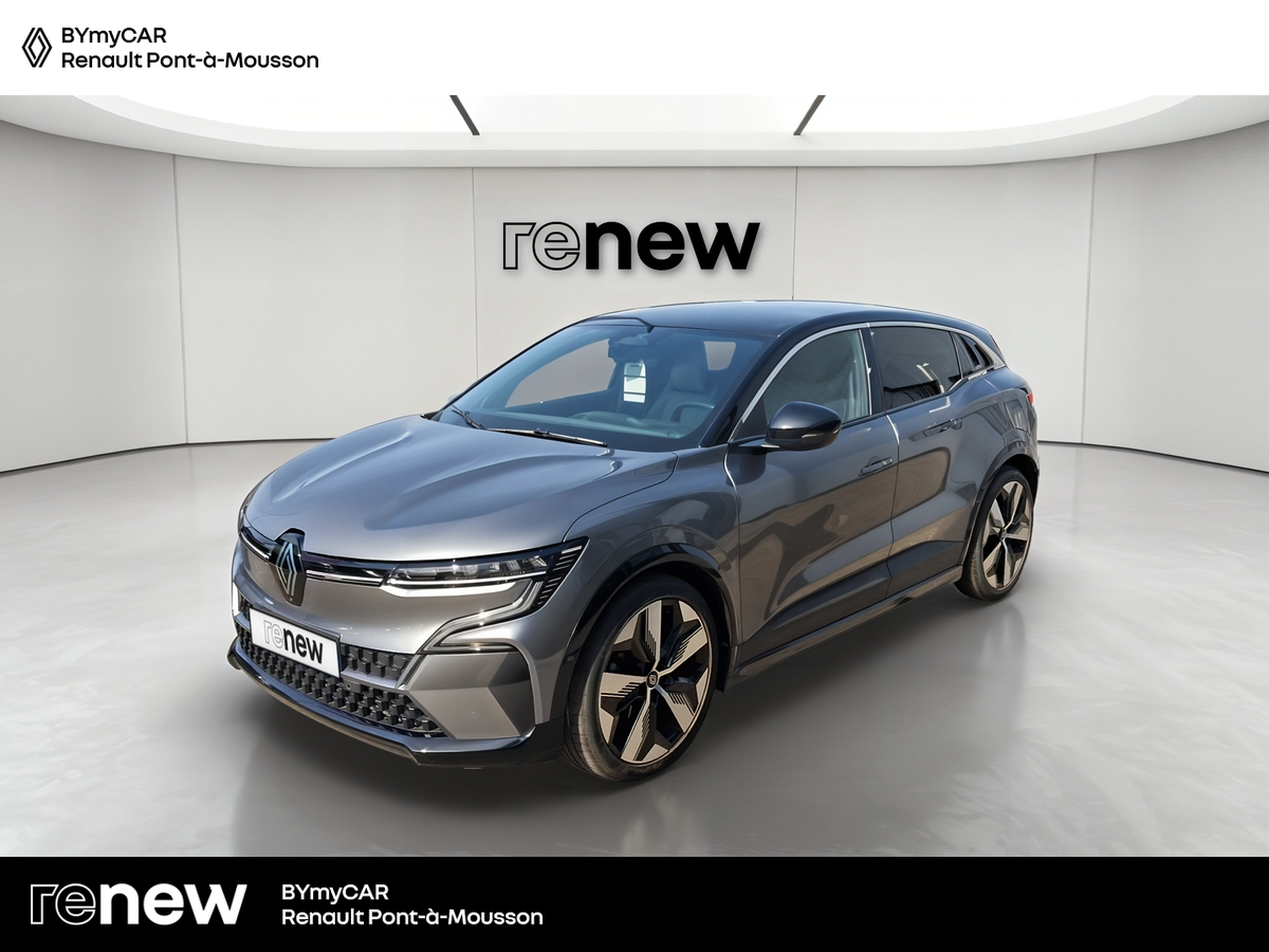 Renault Megane E-Tech EV60 220 ch optimum charge — photo 1